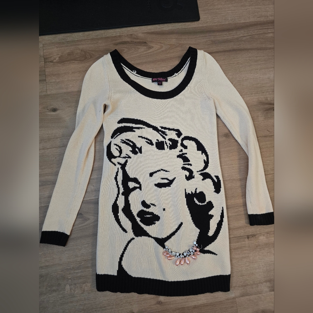 Vintage Betsey Johnson Marilyn Monroe tunic sweater top size Small